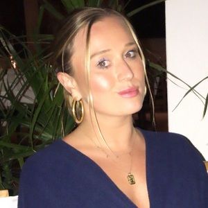 Meet your Posher, Alexandra